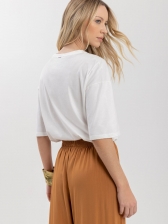 Blusa Básica De Mangas Médias Com Bordado Frontalv