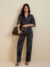 CALÇA RETA CÓS ALTO COM BOTÃO