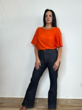 Blusa fluida com mangas amplas em viscose
