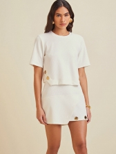 BLUSA GOLA REDONDA MANGA CURTA COM REBITE